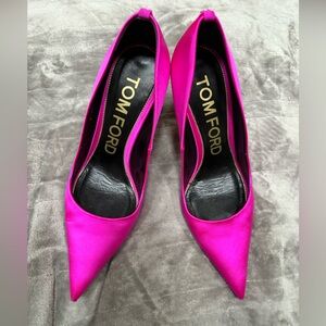 Tom Ford Fuchsia Satin Heels size 41